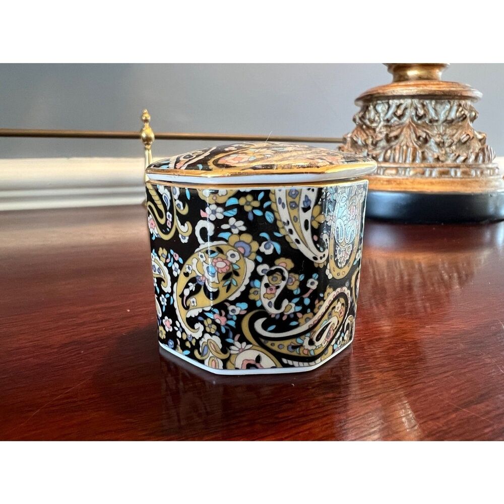 Vintage Porcelain Takahashi Trinket Box Jewelry Button Box Japan Paisley 1970's